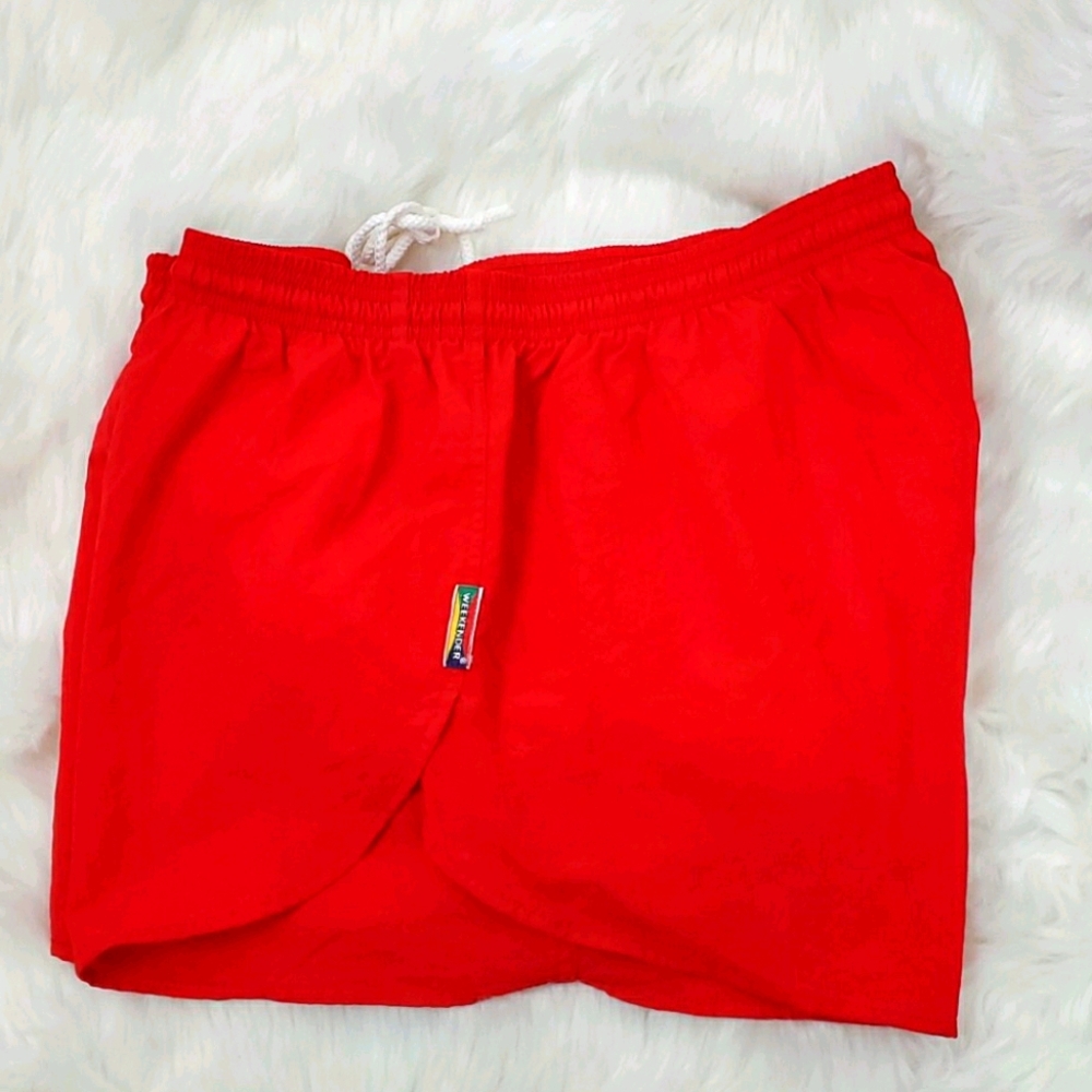 Vintage Weekender Red Swim Trunks Men Elastic Waist Retro Swim Shorts Size M–L